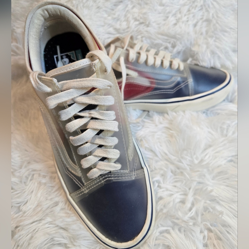 Vans Comfycush Slip-Skool Blue and Red Sneakers